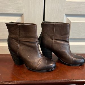 Vince Camuto brown booties 7